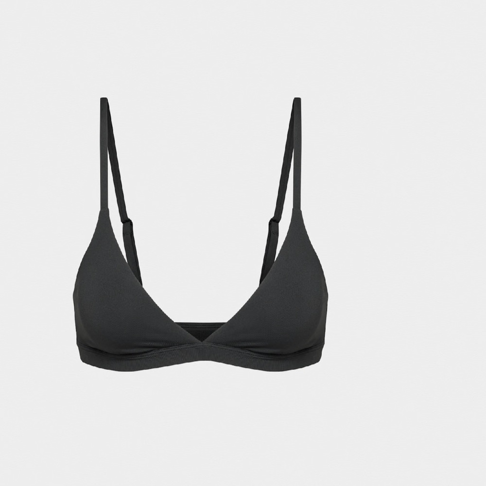 Aritzia Original Contour Triangle Bralette